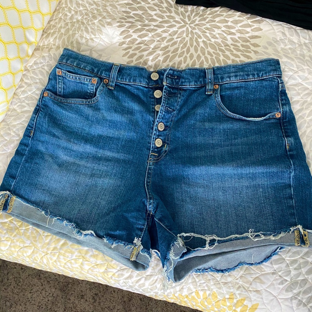 Comfy shorts!